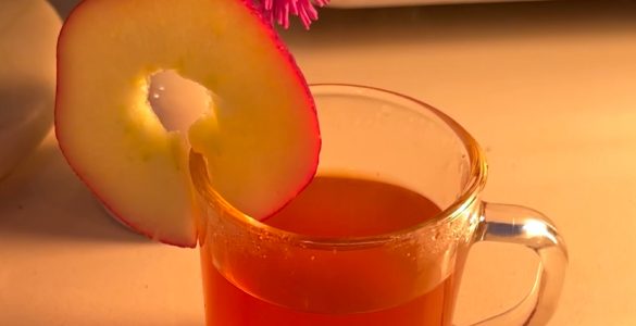Apple Tea Recipe by Chatori Chetna